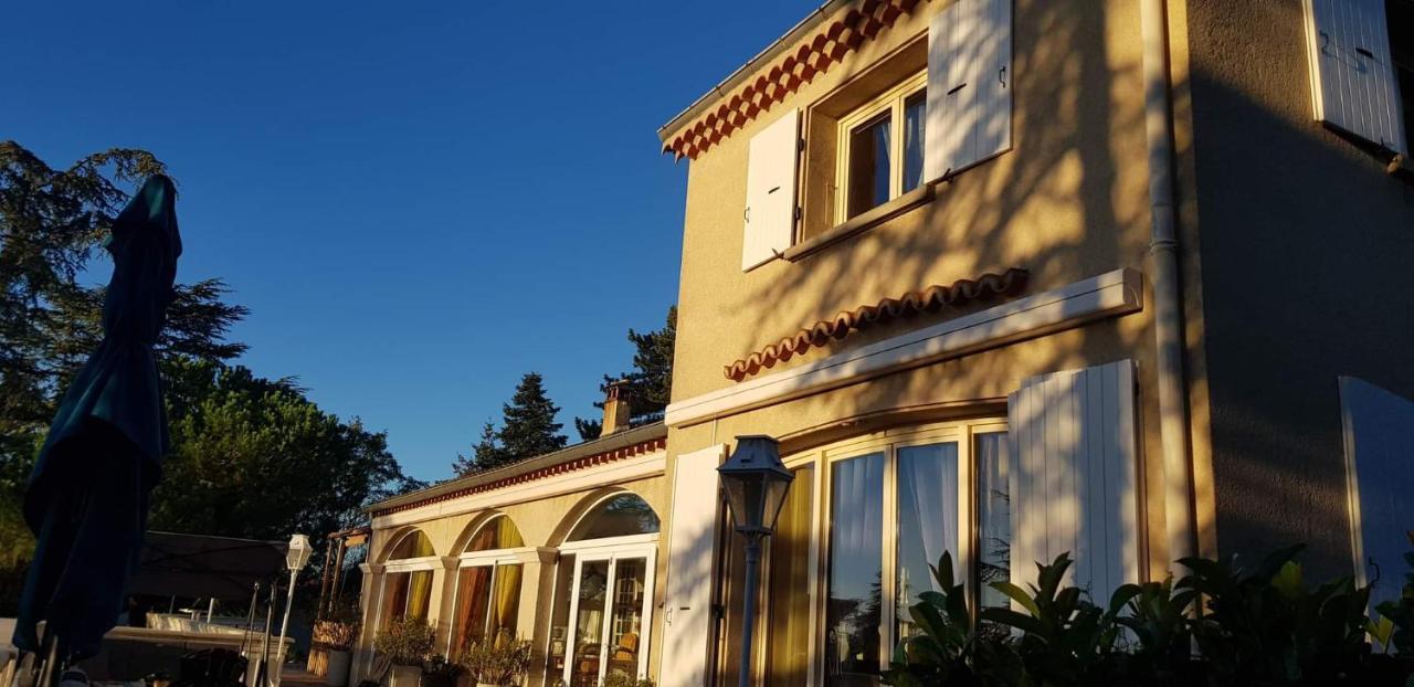 Tikazela - Domaine Ombre Et Lumiere Bed and Breakfast Saint-Jean-de-Muzols Exteriör bild